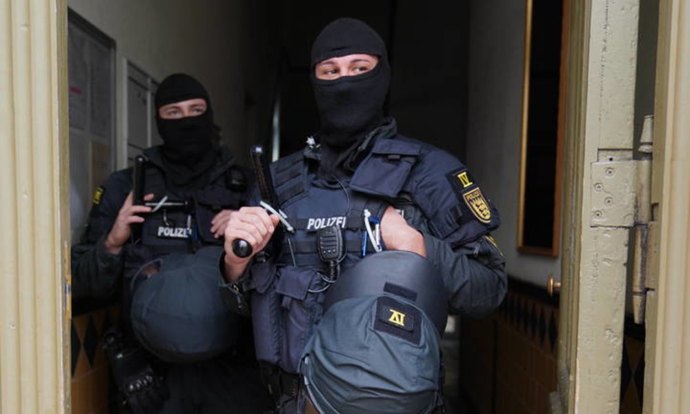 Nach Großeinsatz der Polizei: Auch Liebigstraße in Berlin frei für Großinvestor