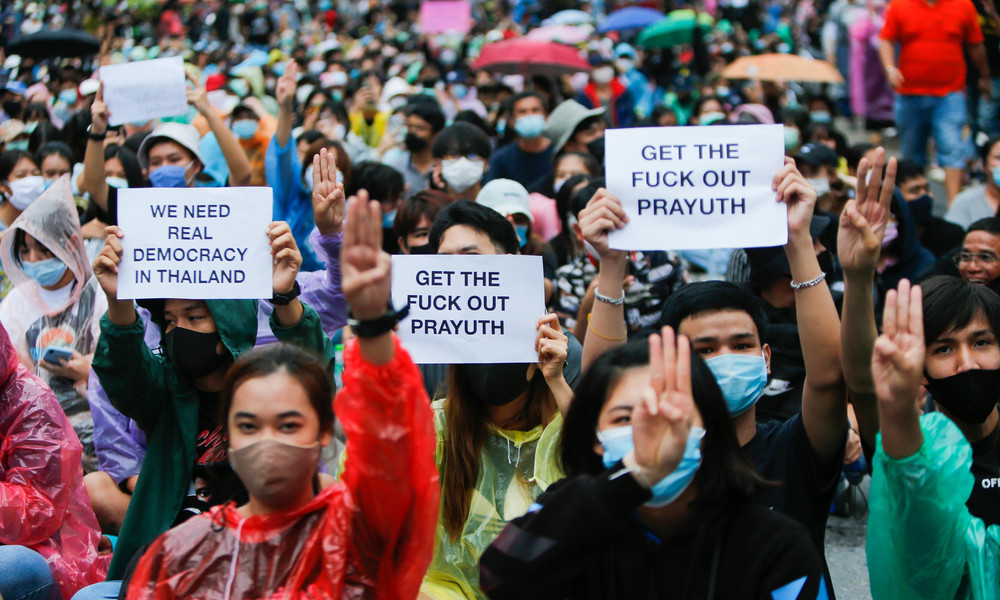 Thailand: Protestierende fordern Rücktritt der Regierung und Reform der Monarchie