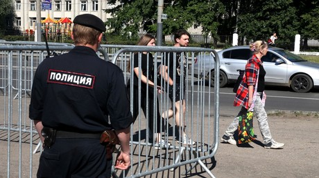 Russische Journalistin stirbt nach Selbstverbrennung – Kollegen fordern umfassende Ermittlungen