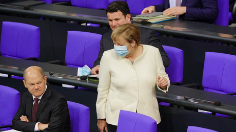 Finanzminister Scholz findet sich zu "arm für die obere Mittelschicht"