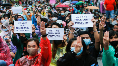 Thailand: Protestierende fordern Rücktritt der Regierung und Reform der Monarchie
