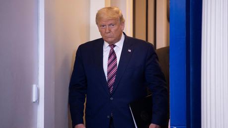 Trump wirft Medien und Big Tech Wahleinmischung vor: "Zählt man legale Stimmen, gewinne ich locker"