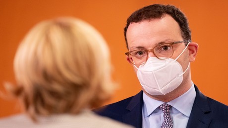 Gesundheitsminister Spahn: "Bis zu 40 Prozent der Bevölkerung gehören zur Risikogruppe"