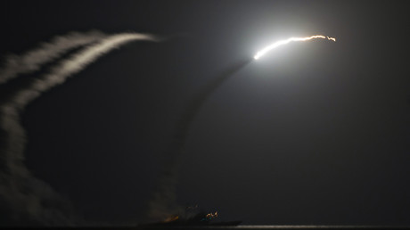 Keine Legitimation durch UN-Sicherheitsrat: US-geführte Koalition greift IS in Syrien an