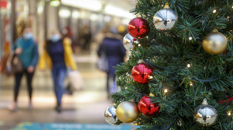 Umfrage: Viele sind bereit, an Weihnachten Corona-Regeln zu brechen