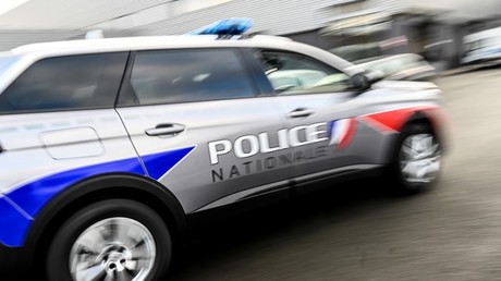 Um Kriminalität zu bekämpfen: Bürgermeister von Valence in Frankreich kürzt Sozialleistungen
