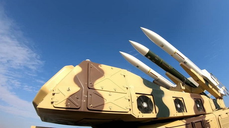 Iranisches Militär droht den USA: Angriffe auf US-Militär waren bis jetzt nur "Ohrfeigen"