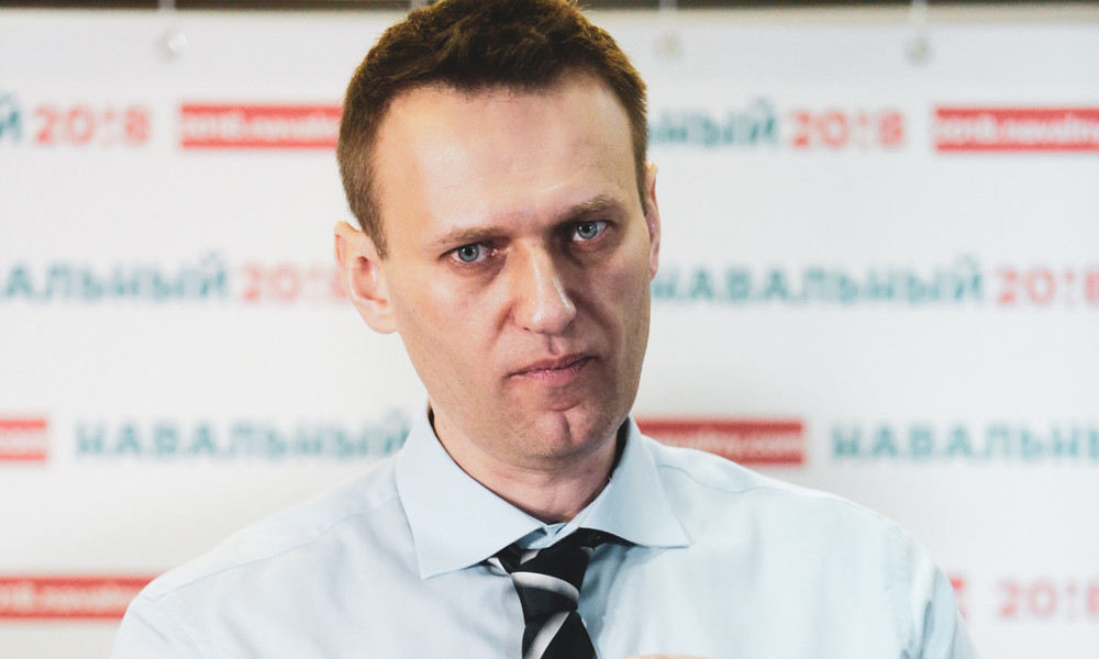 Nawalny sieht sich als möglichen Leidensgenossen Trumps und nennt dessen Twitter-Sperrung "Zensur"