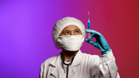 Wie manche Corona-Impf-Ärzte Kasse mit der Kasse machen