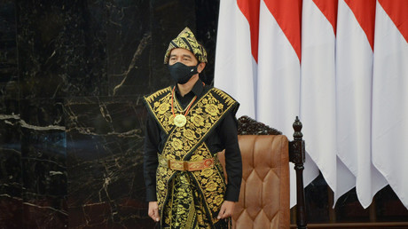 Die etwas andere Impfstrategie: In Indonesien werden Jüngere vor den Älteren geimpft