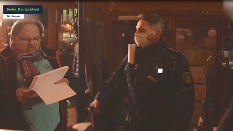 Polizei löst Parteigründung von Corona-Skeptikern um Anwalt Reiner Füllmich auf