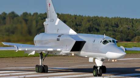 Drei russische Militärs sterben bei Unfall auf Flugplatz – Schleudersitze versehentlich ausgelöst