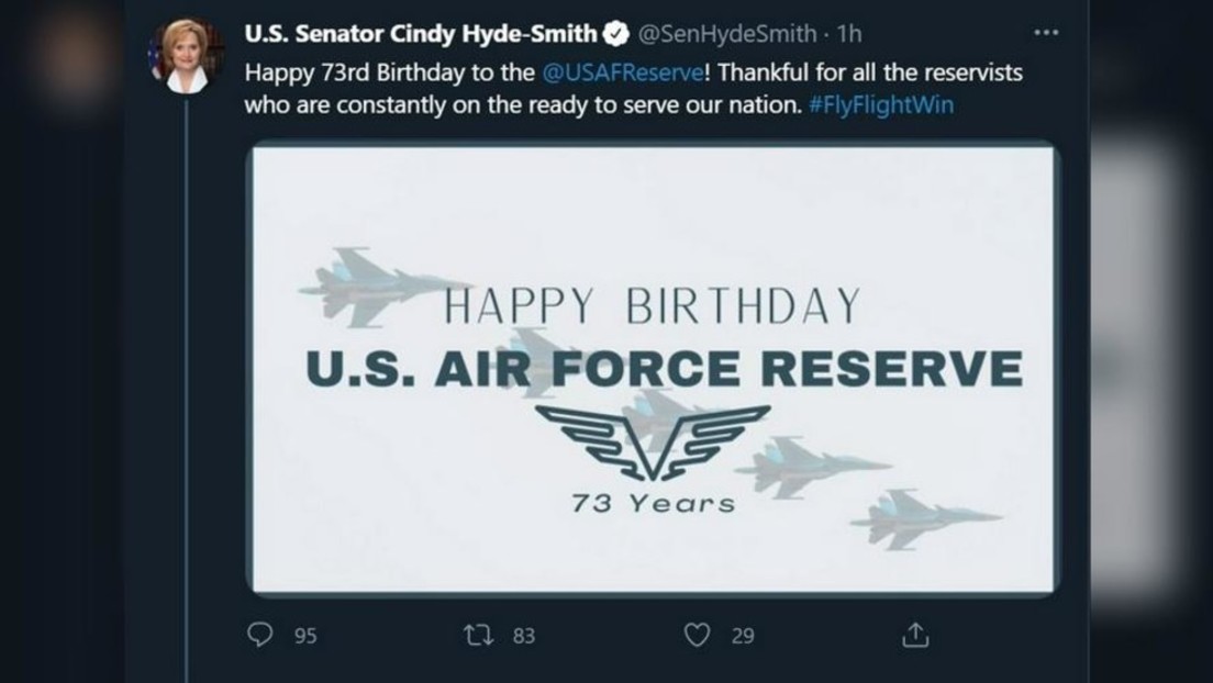 US-Senatorin gratuliert Air Force Reserve mit einem Foto russischer Kampfjets