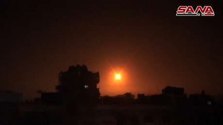 Israel greift Umgebung von Damaskus an – Syrische Luftverteidigung jagt israelischem Kampfjet nach