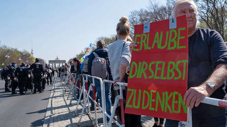 Missbrauch des Gewaltmonopols: Die zweifelhafte Auflösung einer Demonstration