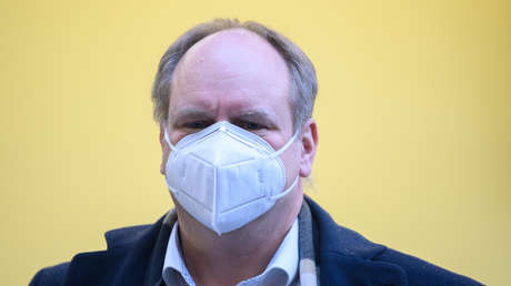 Erst geimpft, dann positiv getestet: Dresdens OB Dirk Hilbert befindet sich in Quarantäne