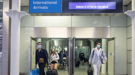 Britische Pläne für Reiserückkehrer: Regierung soll täglich 10.000 Quarantänepflichtige überprüfen