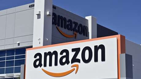 "Farbe des Urins überwachen" – Amazons Lagerarbeiter sollen sich als "Industrieathleten" betrachten