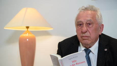 Ex-SED-Chef Egon Krenz in Klinik