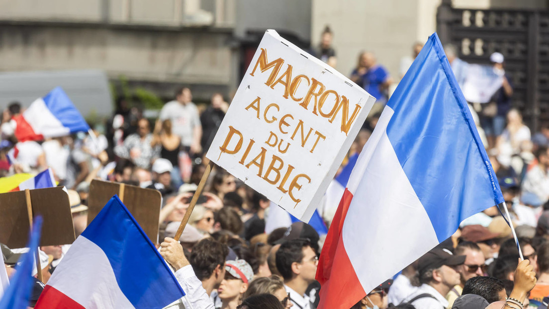 „Wir sind im Krieg!“ oder: Wer ist Emmanuel Macron? Eine Spurensuche