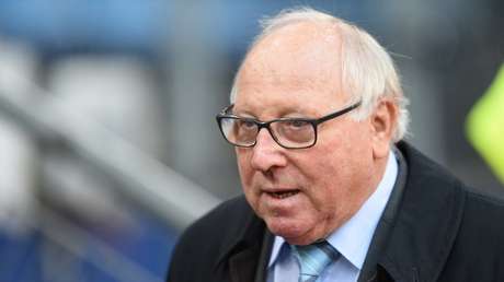 "Totaler Blödsinn" – Uwe Seeler drohte wegen Corona-Auflagen Stadionverbot beim HSV