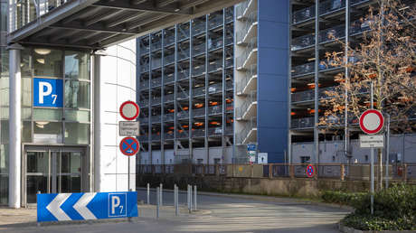 Düsseldorf: Messerangriff im Flughafen – Eine Person verletzt