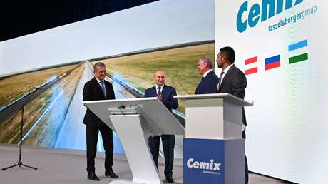 افتتاح کارخانه CEMIX: پوتین از همکاری اتریش و روسیه تمجید کرد