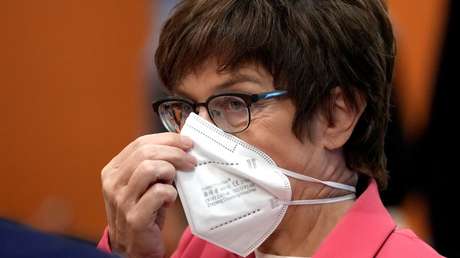 "Ich halte den Kopf hin" – Kramp-Karrenbauer schließt persönliche Konsequenzen nicht aus