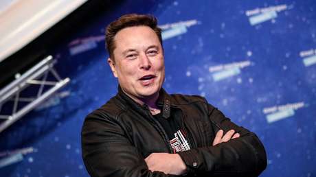 Enkel und Urenkel des Vaters der sowjetischen Raumfahrt Sergei Koroljow treffen sich mit Elon Musk