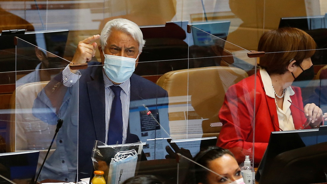 Oppositionsabgeordneter in Chile hält Rede über 15 Stunden wegen Verspätung seines Kollegen