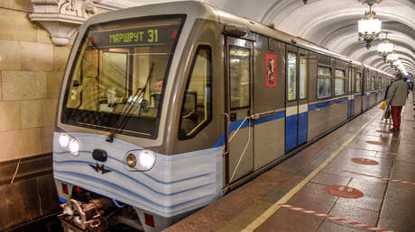 Moskau: Mann springt auf U-Bahn-Gleis, sein Bruder eilt zur Hilfe und wird tödlich verletzt