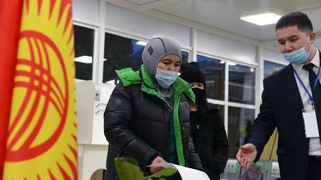 Parlamentswahl Kirgisistan: Regierungsparteien siegen, Opposition erkennt Wahlergebnis nicht an