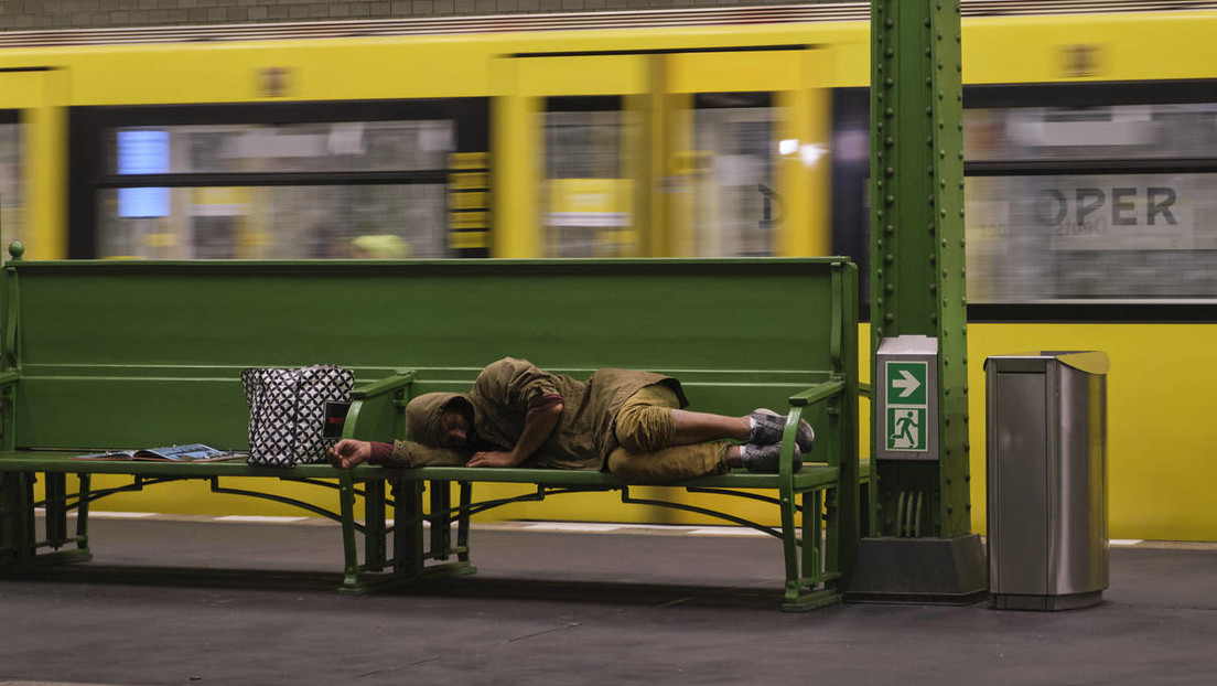 قانون 3G: سنای برلین افراد بی خانمان را از ایستگاه های مترو اخراج می کند