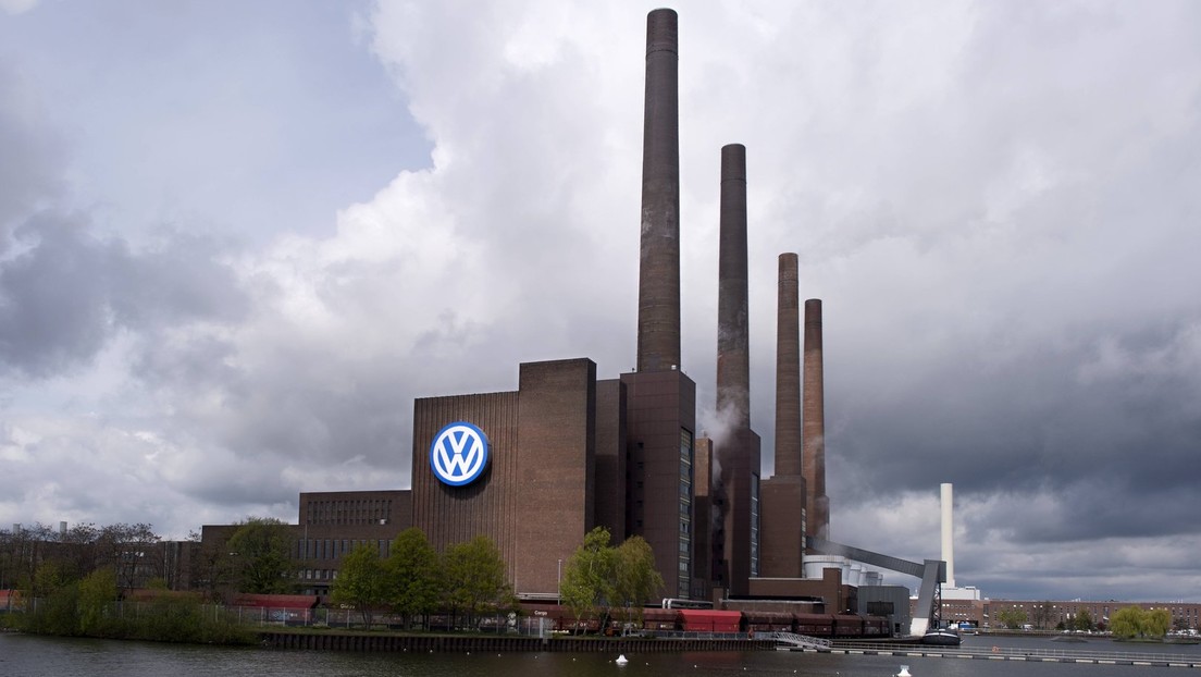 Umsatz von Volkswagen bricht im November um fast ein Drittel ein