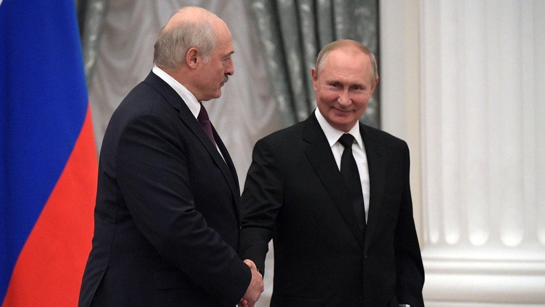 "Wir werden stranguliert" – Lukaschenko dankt Putin für Hilfe bei Überwindung der Sanktionsfolgen