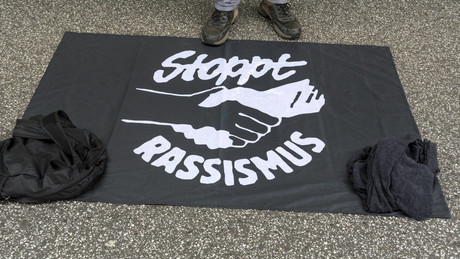 Studie: Großteil der Schwarzen in Deutschland macht Erfahrungen mit Rassismus
