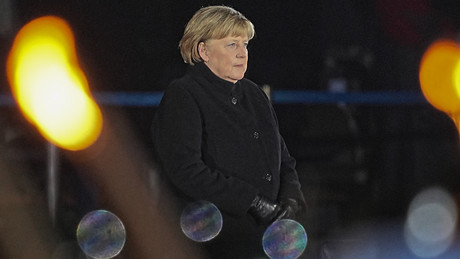 Zapfenstreich für Merkel: "Dankbarkeit und Demut für das Amt, das ich so lange ausüben durfte"