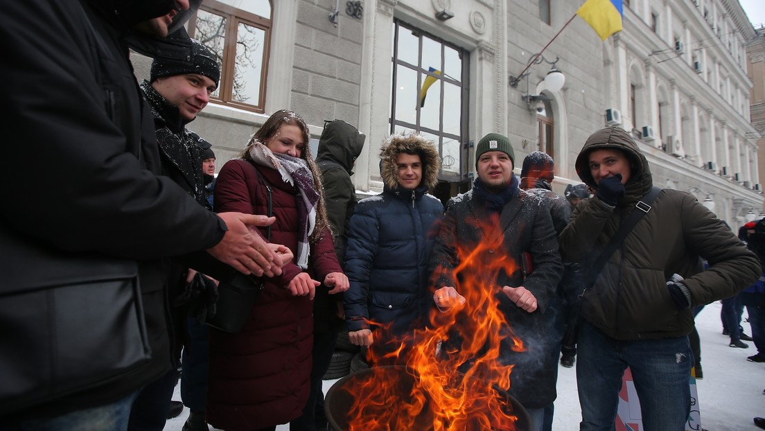 رئیس سابق نفت گاز پیش بینی کرد: ممکن است کیف دوباره در زمستان گاز روسیه را بدزدد