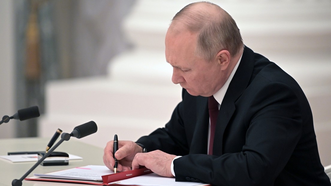 Live-Ticker zur Ukraine-Krise: Anerkennung der Volksrepubliken / Putin beauftragt Friedenstruppen