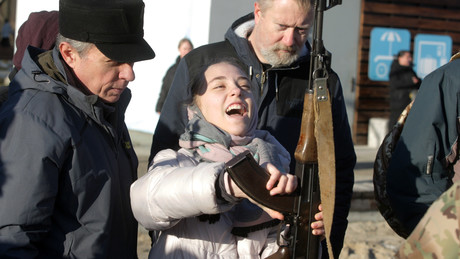 Ukraine: Offene Militärausbildung des "Rechten Sektors"