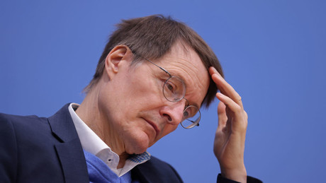 Lauterbach's Variations on Omicron: Repression or Deliberate Deception?