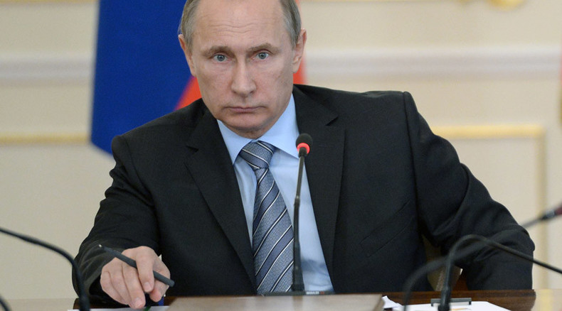 Putin signs decree on destruction of sanctioned food products on Russian border