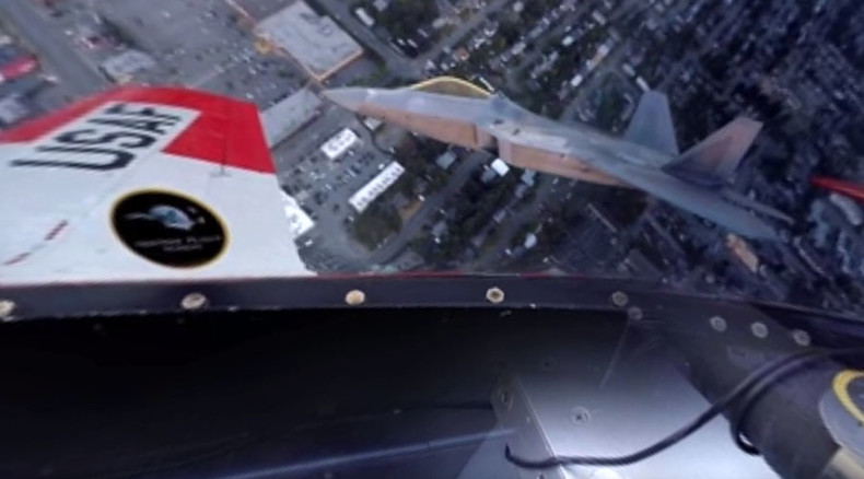 360° interactive footage from fighter cockpit - move it just like Google panoramic view (VIDEO)