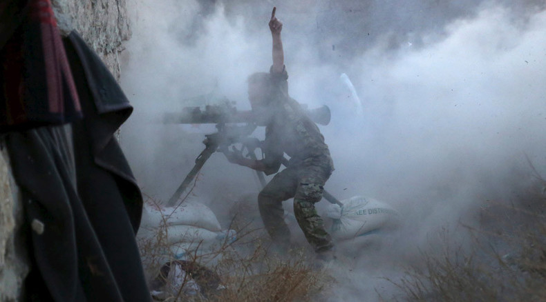 ‘Complete disaster:’ US training of Syrian rebels falters as Kurds prove combat superiority – report