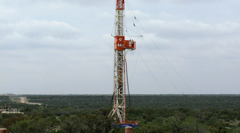 Texas family sues fracking company after giant fireball erupts from water well