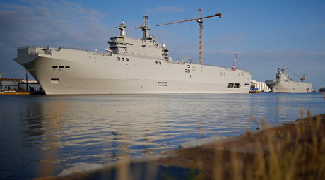 Two Mistral-class helicopter carriers Sevastopol (L) and Vladivostok are seen at the STX Les Chantiers de l'Atlantique shipyard site in Saint-Nazaire, western France © Stephane Mahe