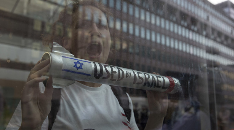 Israeli PM Netanyahu faces protests during 2-day UK visit
