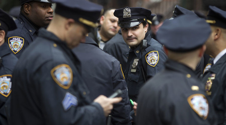From saving skunk to delivering baby: Cops’ heartwarming actions that went viral