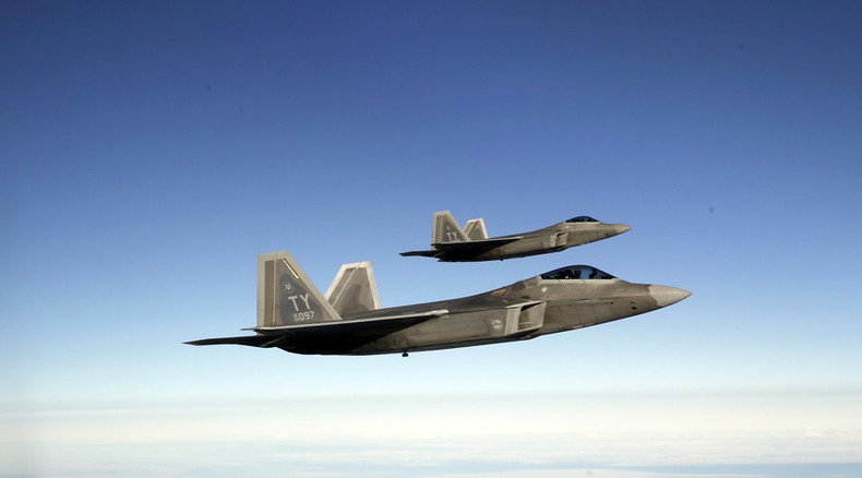 Arms industry darling hosts event for GOP candidates