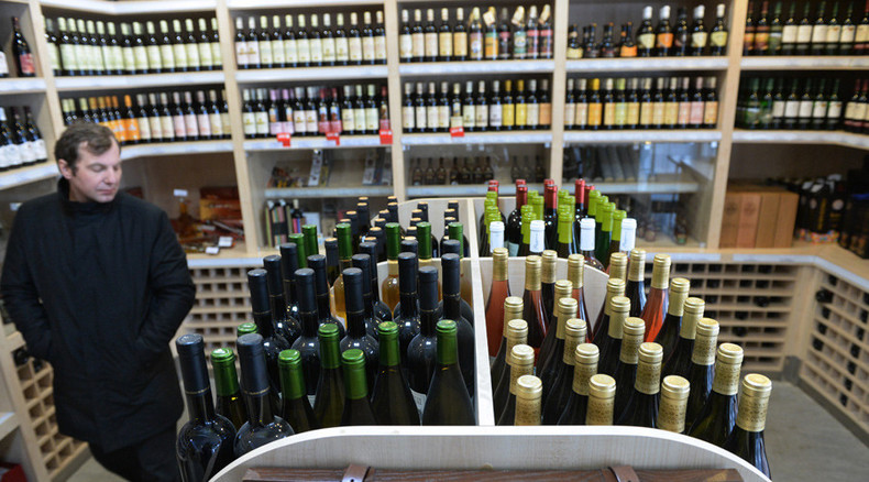 Relentless lawmaker makes fourth attempt to raise Russia’s legal drinking age
